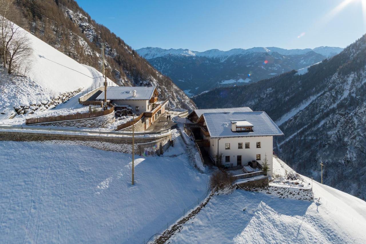 Oberversant Hof Натурно Номер фото
